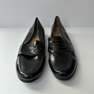 NWOB Women Lifestride Madison Patent Black Penny Loafer Sz6